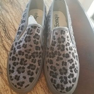 Super cute slip on shoes